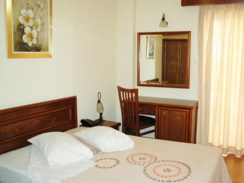 אתונה Omiros Hotel מראה חיצוני תמונה